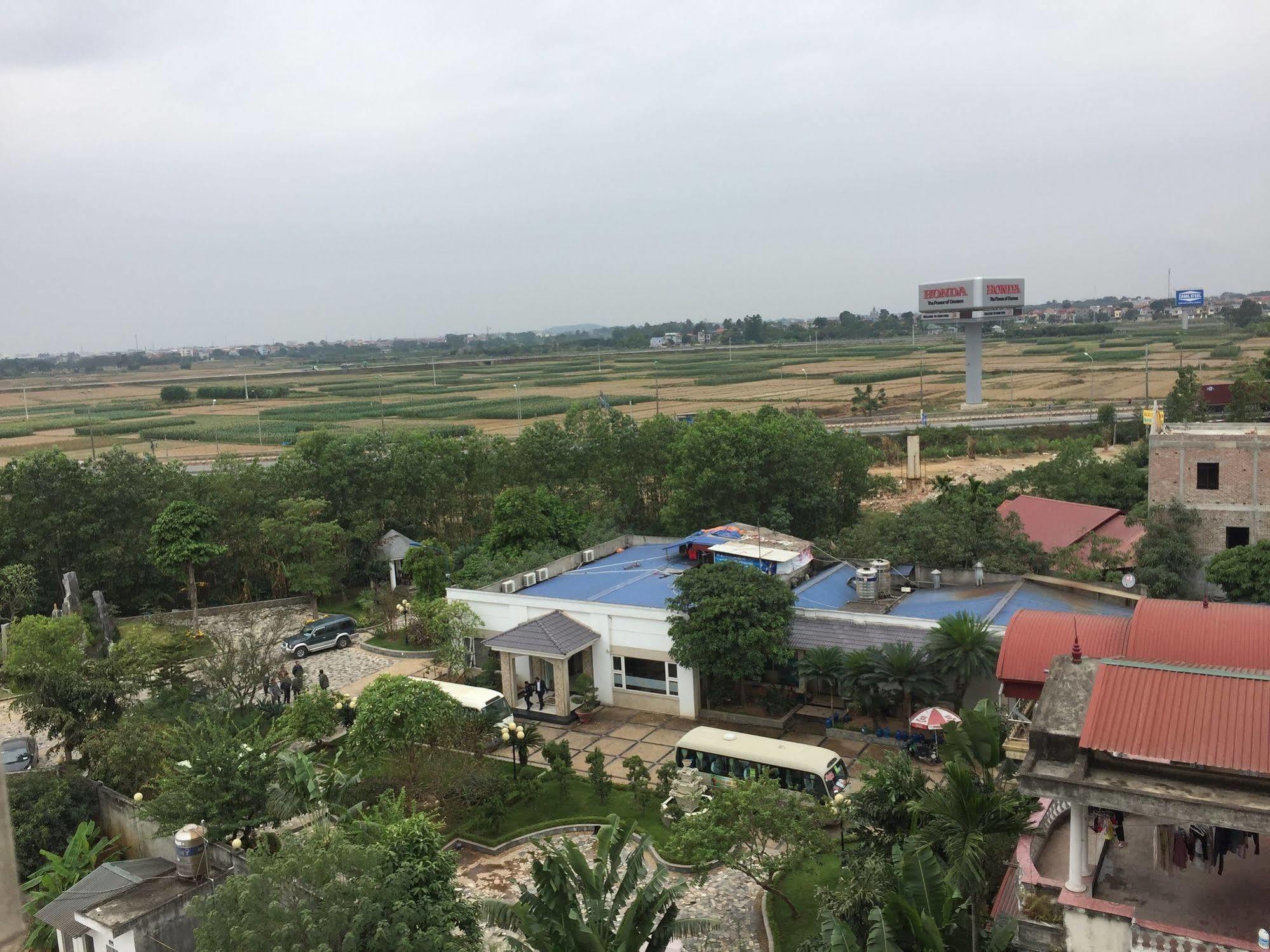 ชิโอ โฮเทล แอนด์ อพาร์ตเมนต์ Hotel โหน่ยบ่าย ภายนอก รูปภาพ